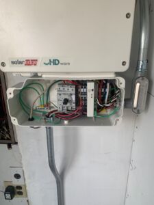 Inside-Solar-Inverter-Solaredgle-Solar-Pv