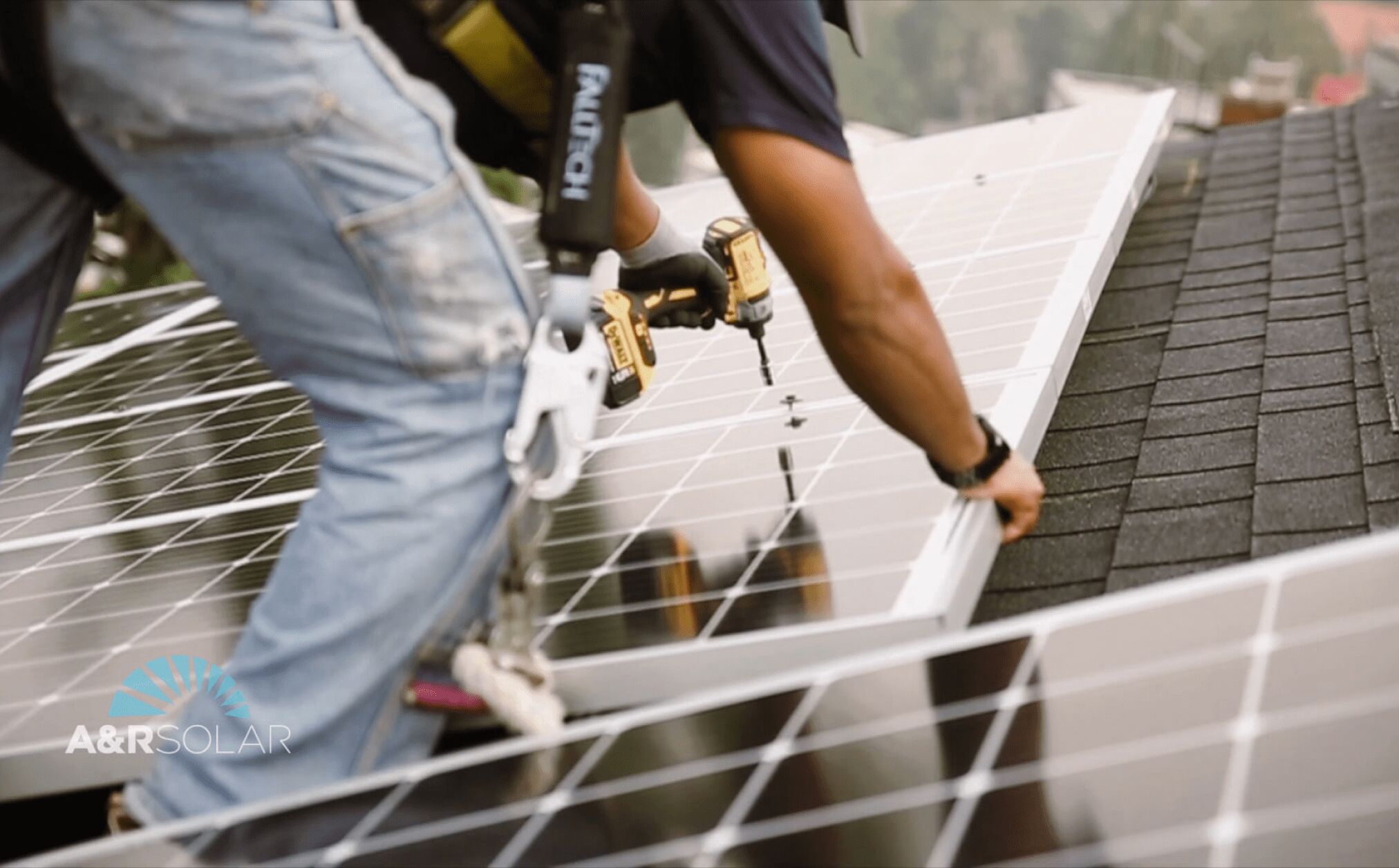 solar panel maintenance washington oregon