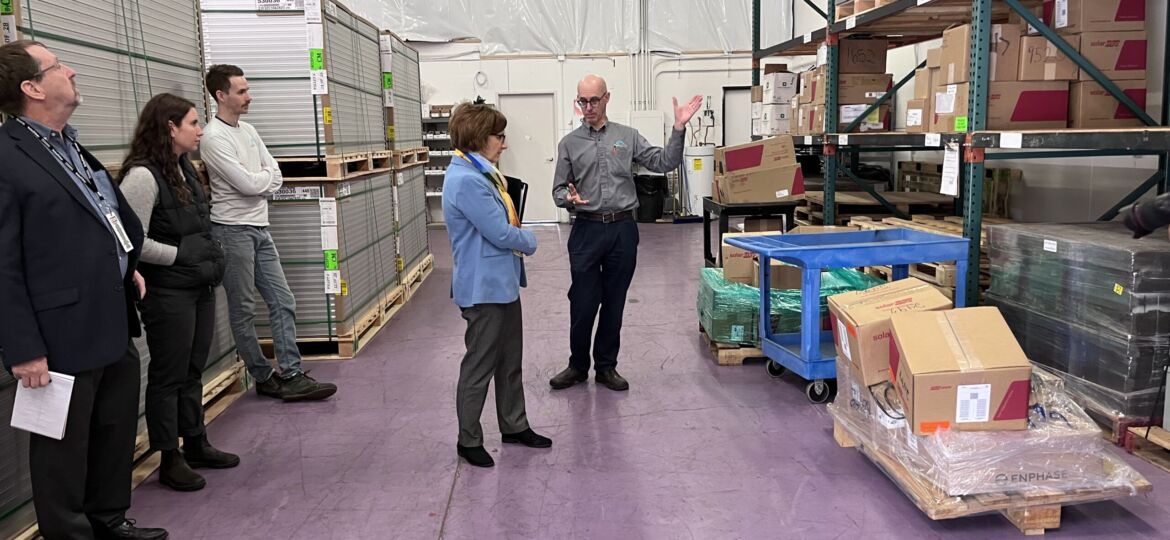 congresswoman-bonamici-visits-a&r-solar