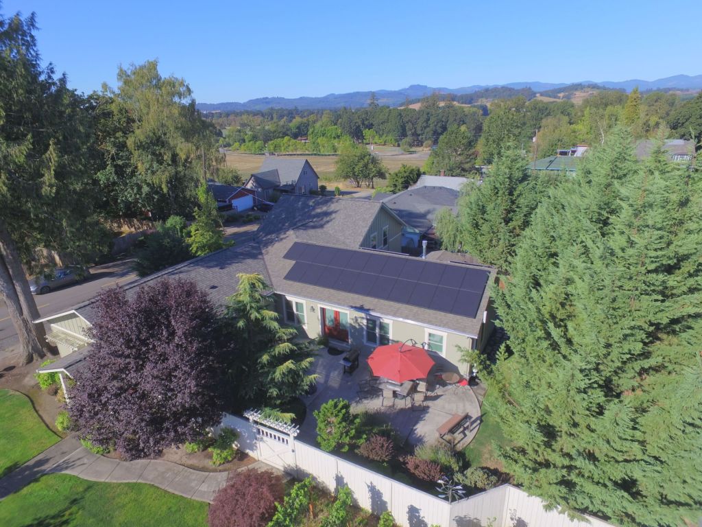 carlton oregon solar installation
