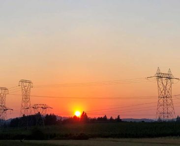 bonneville-power-administration-power-lines