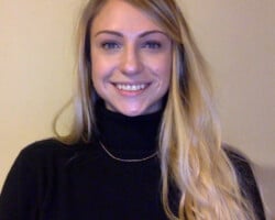 A&R Employee - Alicia Shapiro