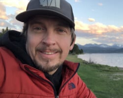 A&R Employee Nick Johnson